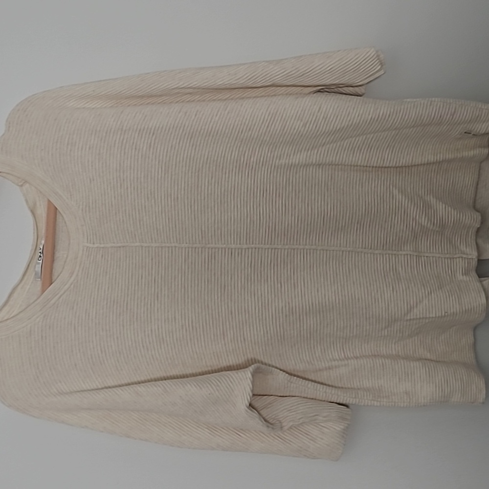 🩷2 For $14🩷 Only Large Women's Sweater Cream with Pink throughout